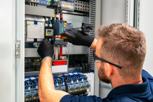 Best Circuit Breaker Repair  in Goodyear, AZ